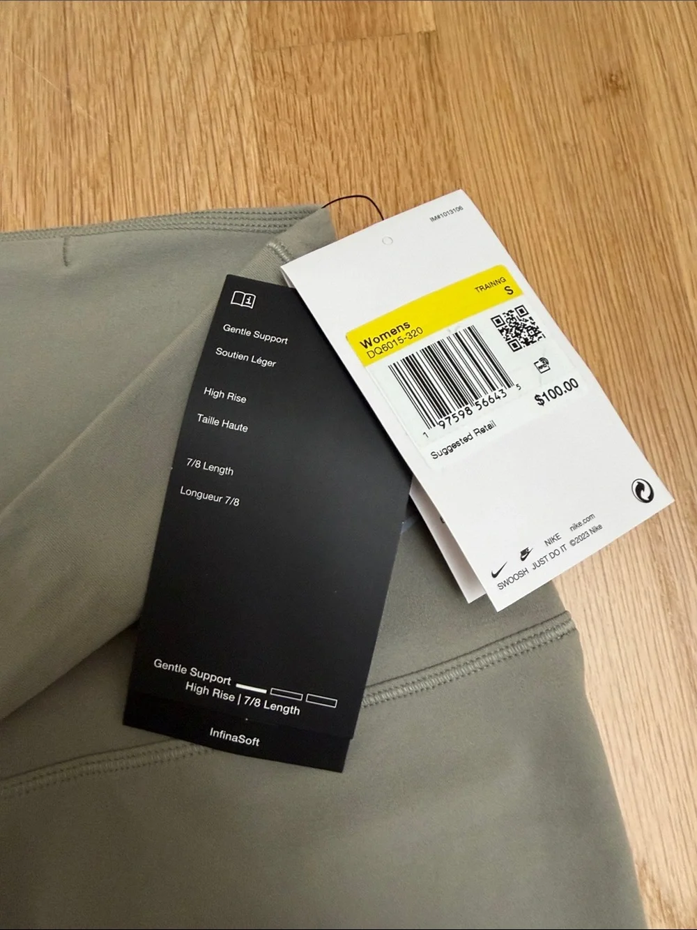 Nike Women’s Zenvy Dri-Fit Training High Rise 7/8 Length Leggings NWT Size S